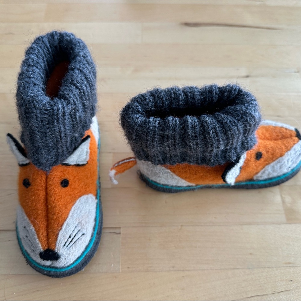 Garnet Hill Orange and Gray Fox Slippers